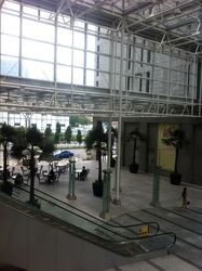 UE Square (D9), Office #392069961